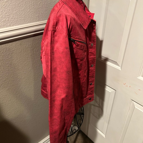 New with Tags Rock & Republic Deep Red with Black Jean Jacket Size Large - Picture 5 of 9